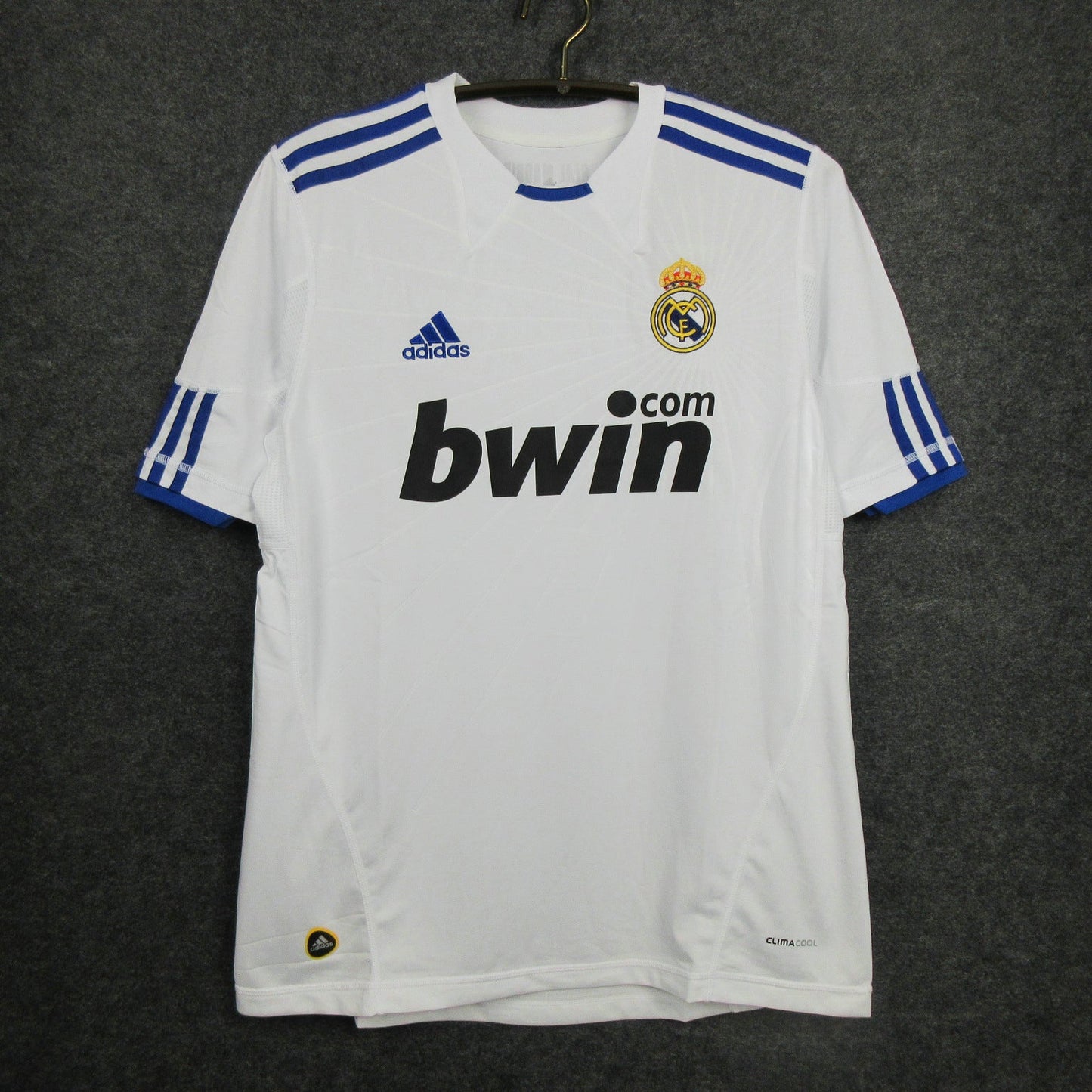 Real Madrid 10/11 Home Retro Jersey