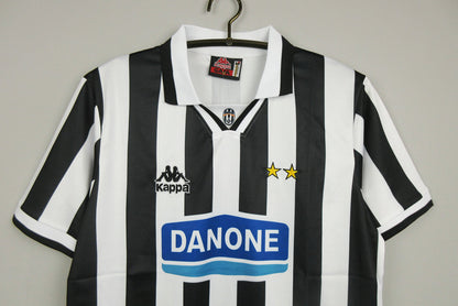 Juventus 94/95 Home Retro Jersey