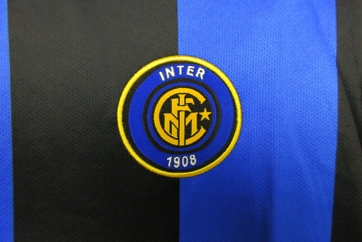 Inter Milan 99/00 Home Retro Jersey