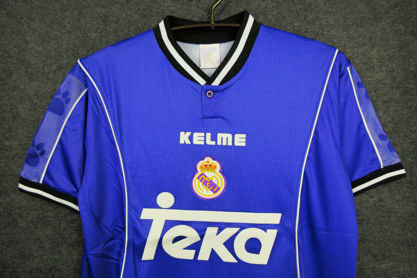 Real Madrid 97/98 Away Retro Jersey